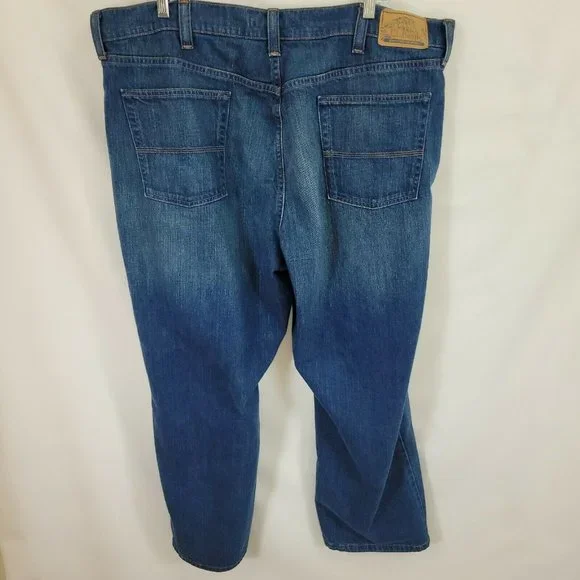 L.L. Bean Natural Fit 42x29 (Actual 43x29 1/4) 100% Cotton Blue Denim Jeans - Picture 6 of 8